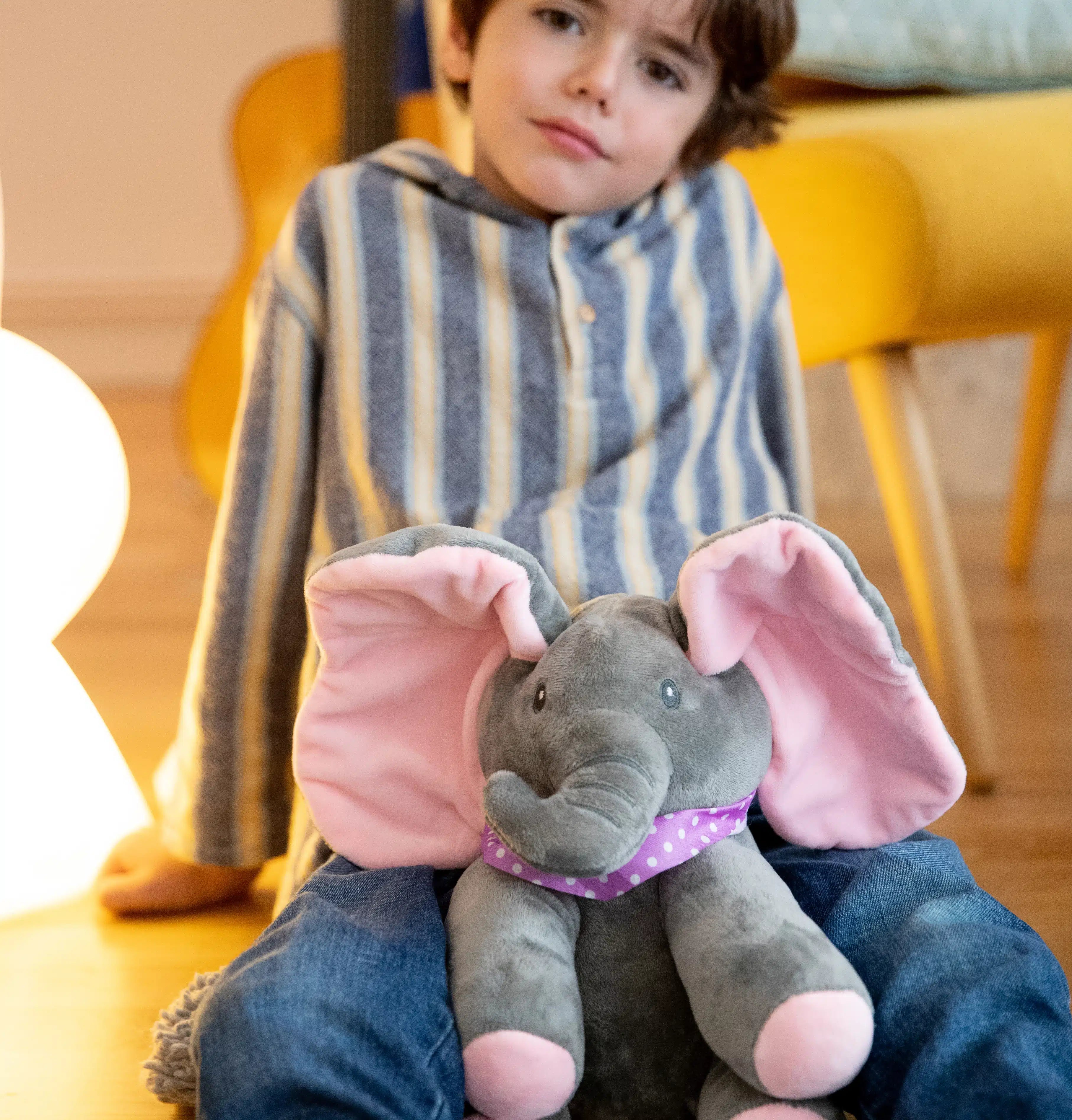Peeky Elefante - Que se esconde”