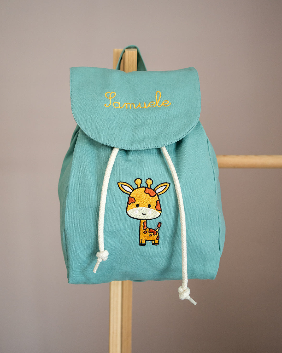 Mochila bordada personalizada
